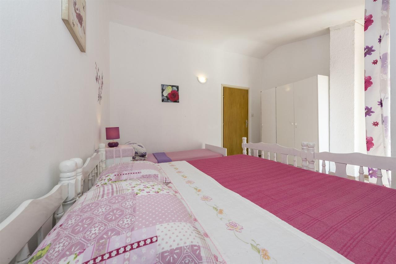 Apartments And Rooms Dragica スタリグラード エクステリア 写真