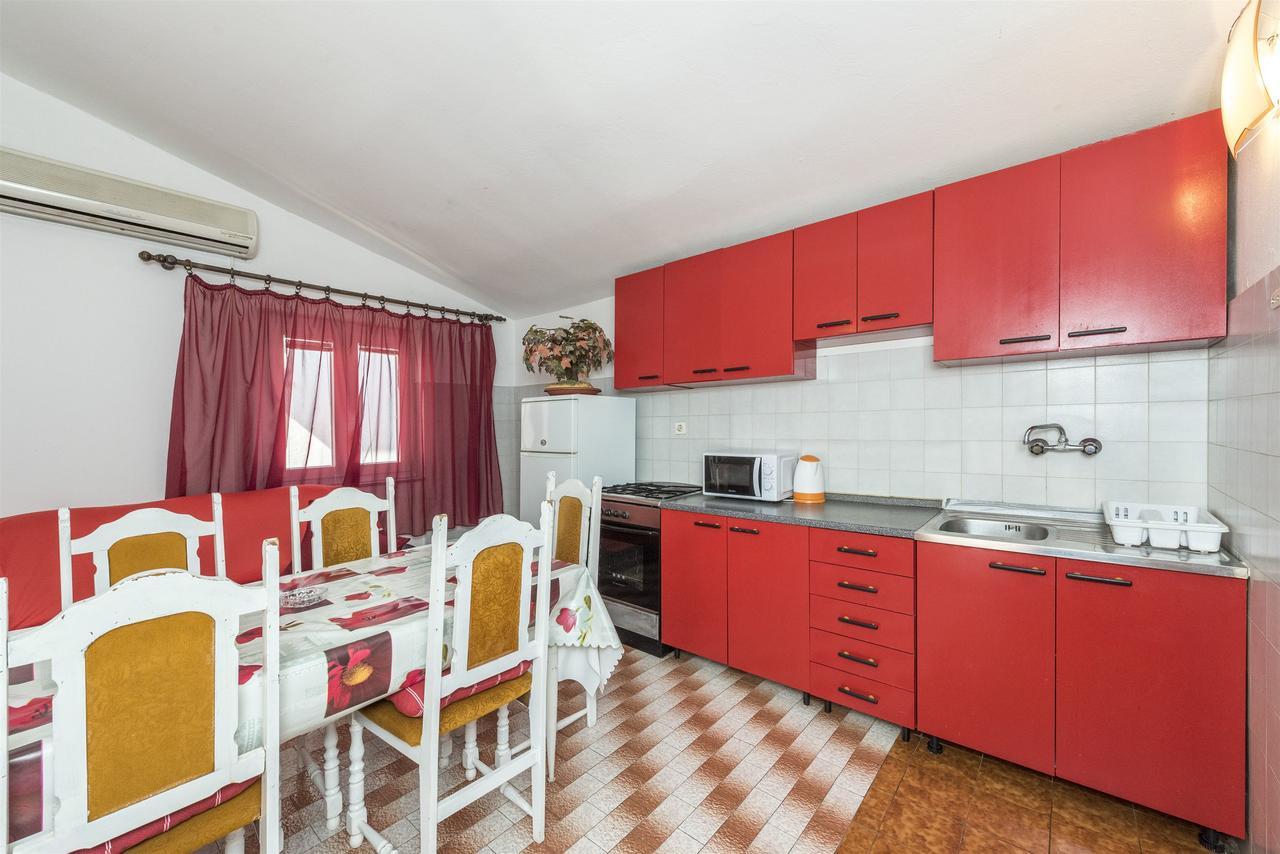 Apartments And Rooms Dragica スタリグラード エクステリア 写真