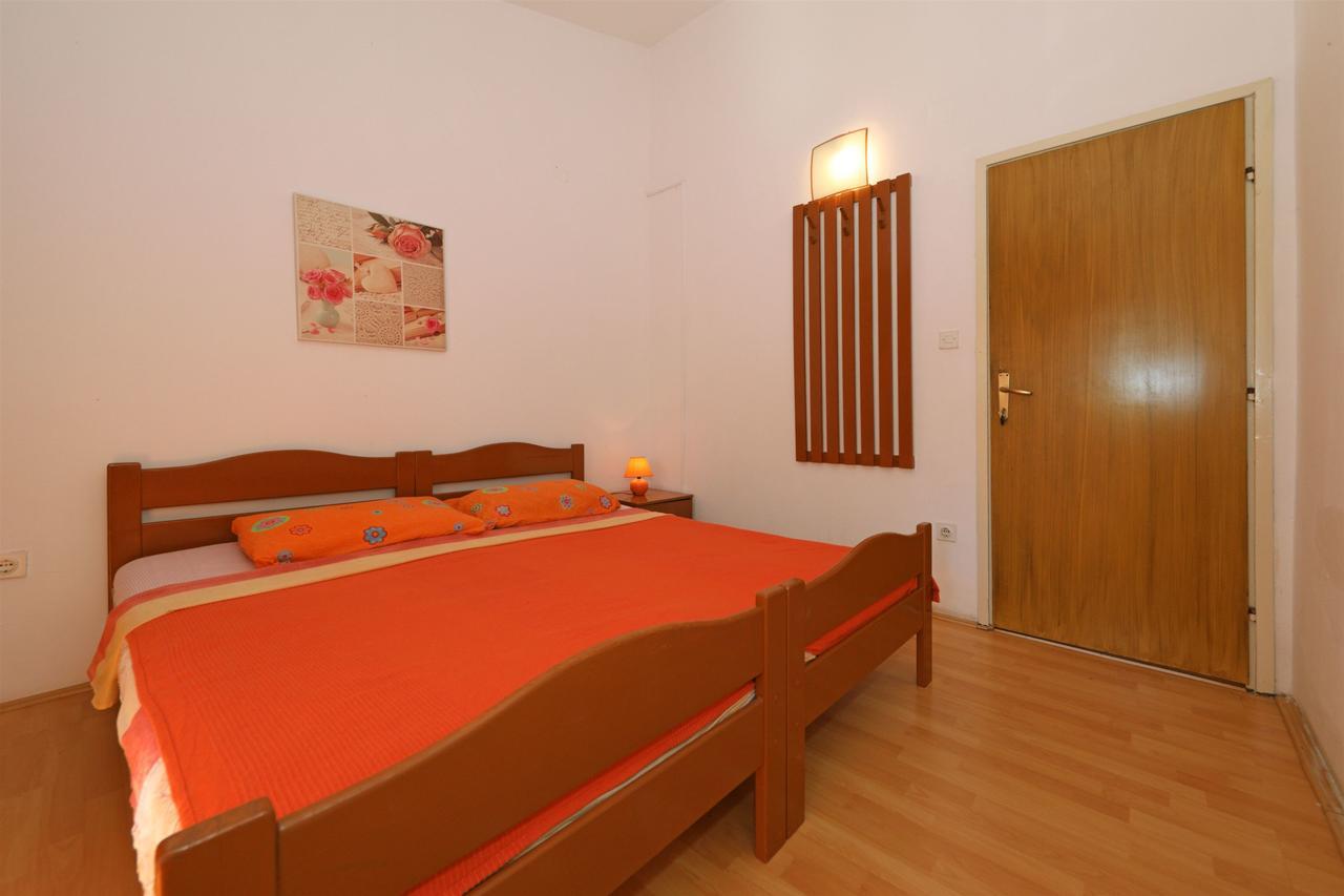 Apartments And Rooms Dragica スタリグラード エクステリア 写真